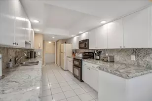 4201 N Ocean Blvd, Boca Raton, FL 33431 - Photo 32