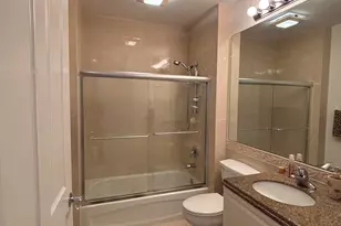 24 Harbour Isle Dr W, Fort Pierce, FL 34949 - Photo 24