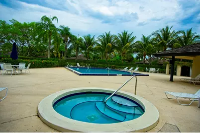 11842 Pebblewood Drive #201, Wellington, FL 33414 - Photo 14