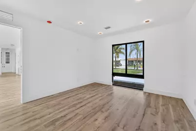 1382 N Mangonia Drive, West Palm Beach, FL 33401 - Photo 32