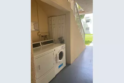 409 Executive Center Drive #211, West Palm Beach, FL 33401 - Photo 22