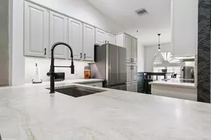 13504 Fountain View Blvd, Wellington, FL 33414 - Photo 8