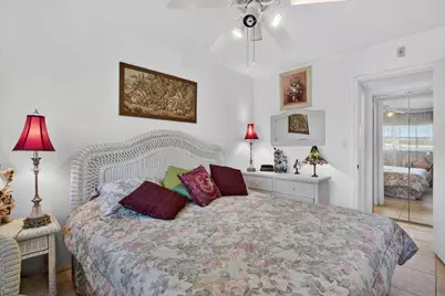 100 SE 6th Avenue #303, Pompano Beach, FL 33060 - Photo 24