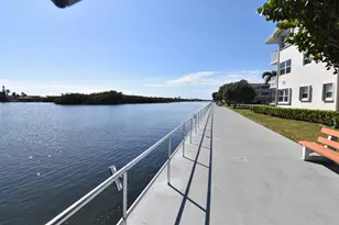 150 Horizons E, Boynton Beach, FL 33435 - Photo 24