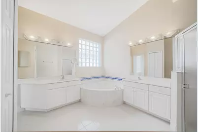 556 SW Saint Georges Bay SW, Port Saint Lucie, FL 34986 - Photo 24