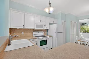 523 NW San Remo Cir, Port Saint Lucie, FL 34986 - Photo 16