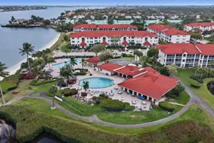 108 Half Moon Cir, Hypoluxo, FL 33462 - Photo 26