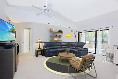 2406 Aspen Way #2406, Boynton Beach, FL 33436 - Photo 4