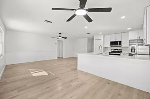 218 Las Palmas St, Royal Palm Beach, FL 33411 - Photo 14