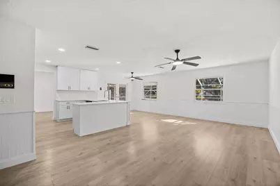 218 Las Palmas Street, Royal Palm Beach, FL 33411 - Photo 12