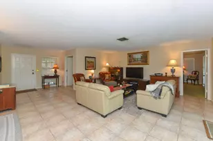 493 Forestview Dr, Atlantis, FL 33462 - Photo 10