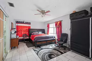 1301 SW 75th Ave, North Lauderdale, FL 33068 - Photo 24