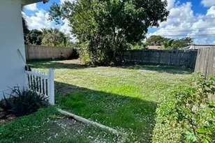 342 NW 5th Ave, Delray Beach, FL 33444 - Photo 2