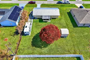 1652 SW Angelico Ln, Port Saint Lucie, FL 34984 - Photo 22