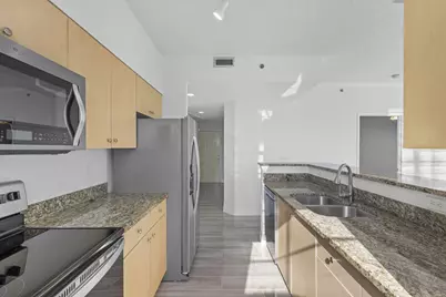 616 Clearwater Park Road #402, West Palm Beach, FL 33401 - Photo 8