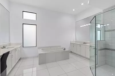 9086 Fiano Place, Boca Raton, FL 33496 - Photo 30