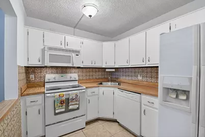 342 Pine Ridge Circle #D-1, Greenacres, FL 33463 - Photo 8