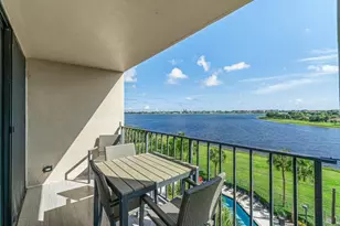 1830 Embassy Dr, West Palm Beach, FL 33401 - Photo 18
