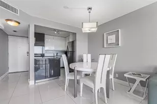 1830 Embassy Dr, West Palm Beach, FL 33401 - Photo 6