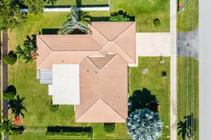 3363 NE 6th Dr, Boca Raton, FL 33431 - Photo 2