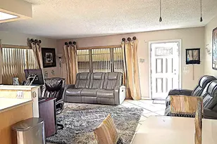 6 Northampton, West Palm Beach, FL 33417 - Photo 1