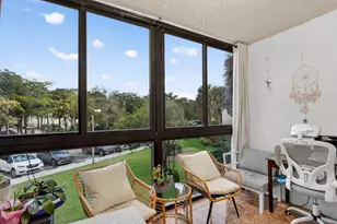 4151 Coral Tree Cir, Coconut Creek, FL 33073 - Photo 24