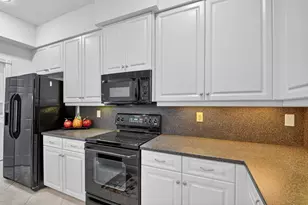 8046 Via Grande, Boynton Beach, FL 33437 - Photo 10