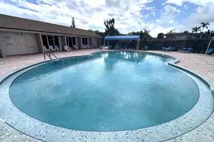 506 Lori Dr, Palm Springs, FL 33461 - Photo 14