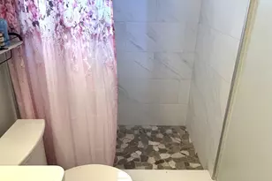 506 Lori Dr, Palm Springs, FL 33461 - Photo 8