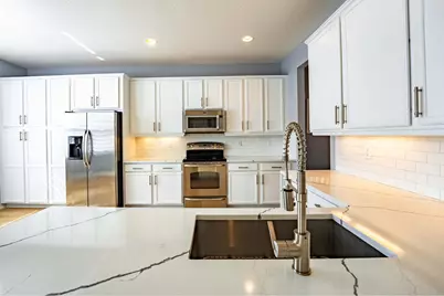 8128 Brigamar Isles Avenue, Boynton Beach, FL 33473 - Photo 12