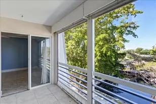 765 Jeffery St, Boca Raton, FL 33487 - Photo 4