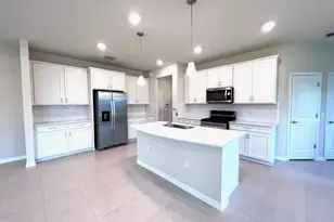 8246 Cadre Noir Rd, Lake Worth, FL 33467 - Photo 8