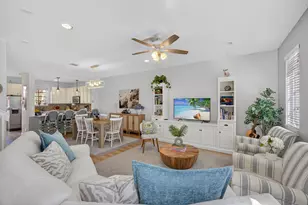 555 Dakota Dr, Jupiter, FL 33458 - Photo 10