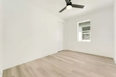 2653 Hiawatha Avenue, West Palm Beach, FL 33409 - Photo 8