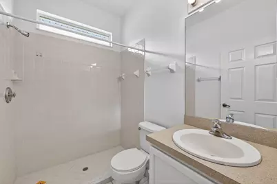 5545 W 1st Square SW, Vero Beach, FL 32968 - Photo 22