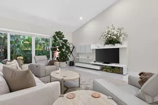 4115 Carriage Dr, Pompano Beach, FL 33069 - Photo 14