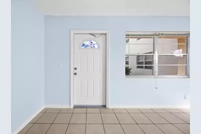 35 Sussex B, West Palm Beach, FL 33417 - Photo 12