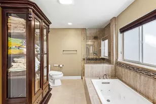 24 Cambridge Dr, Boynton Beach, FL 33436 - Photo 34