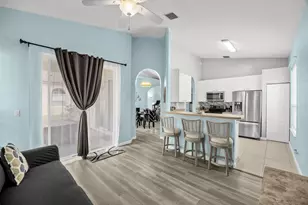 5738 Sunberry Cir, Fort Pierce, FL 34951 - Photo 10