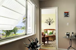 2562 N Garden Dr, Lake Worth, FL 33461 - Photo 6