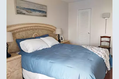 2562 N Garden Drive #206, Lake Worth, FL 33461 - Photo 2