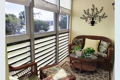 2562 N Garden Drive #206, Lake Worth, FL 33461 - Photo 12