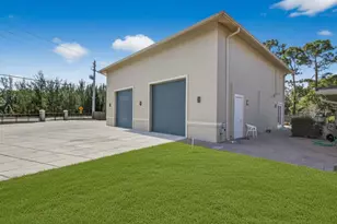 12038 Key Lime Blvd, The Acreage, FL 33412 - Photo 56
