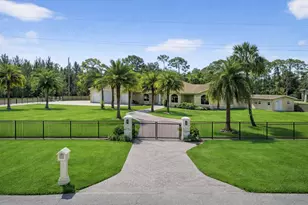 12038 Key Lime Blvd, The Acreage, FL 33412 - Photo 2