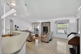 459 SE Nome Dr, Port Saint Lucie, FL 34984 - Photo 10