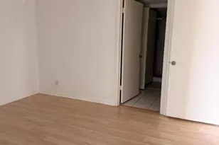 3146 Via Ponciana, Lake Worth, FL 33467 - Photo 10