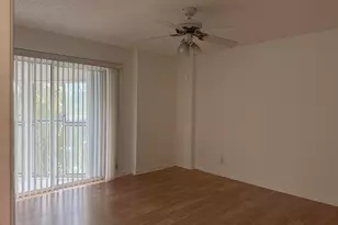 3146 Via Ponciana, Lake Worth, FL 33467 - Photo 6