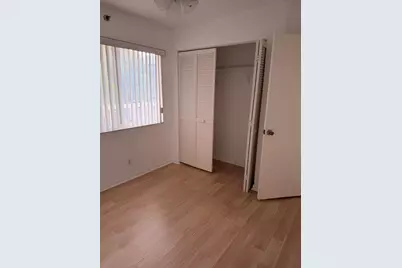 3146 Via Ponciana #301, Lake Worth, FL 33467 - Photo 8