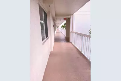 3146 Via Ponciana #301, Lake Worth, FL 33467 - Photo 4