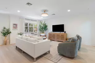 329 W Mallory Cir, Delray Beach, FL 33483 - Photo 14